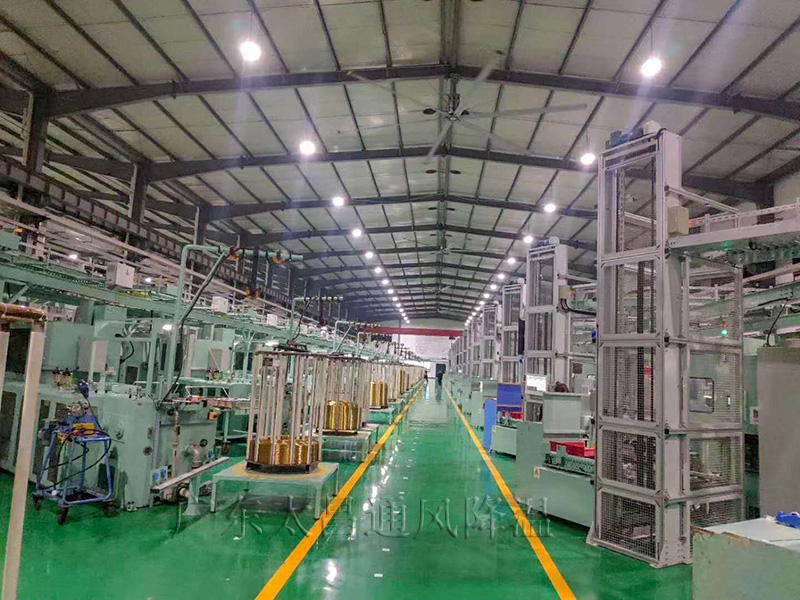 電子車間工業(yè)大風扇安裝案例 電子車間工業(yè)大風扇安裝案例