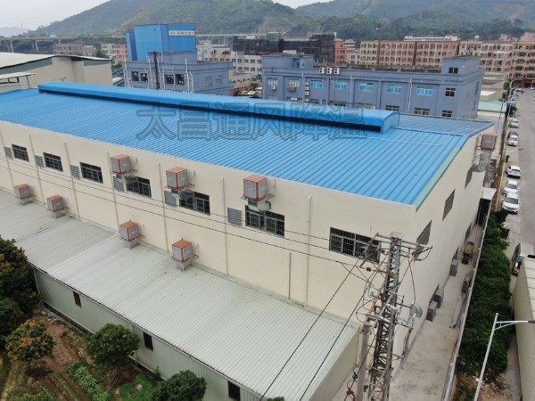 一款節(jié)能環(huán)保的高溫車(chē)間降溫設(shè)備-潤(rùn)東方環(huán)?？照{(diào)