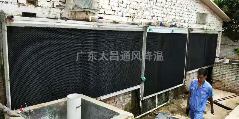養(yǎng)殖場通風(fēng)降溫常用設(shè)備1 養(yǎng)殖場通風(fēng)降溫常用設(shè)備1